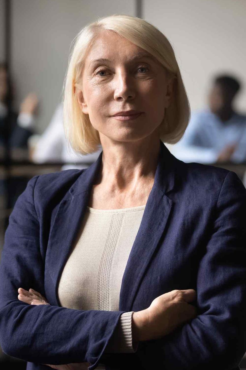 https://mavreli-paidiatros.gr/wp-content/uploads/2019/02/team_04-850x1280.jpg