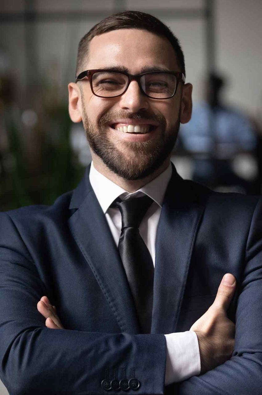 https://mavreli-paidiatros.gr/wp-content/uploads/2020/08/team_05-850x1280.jpg