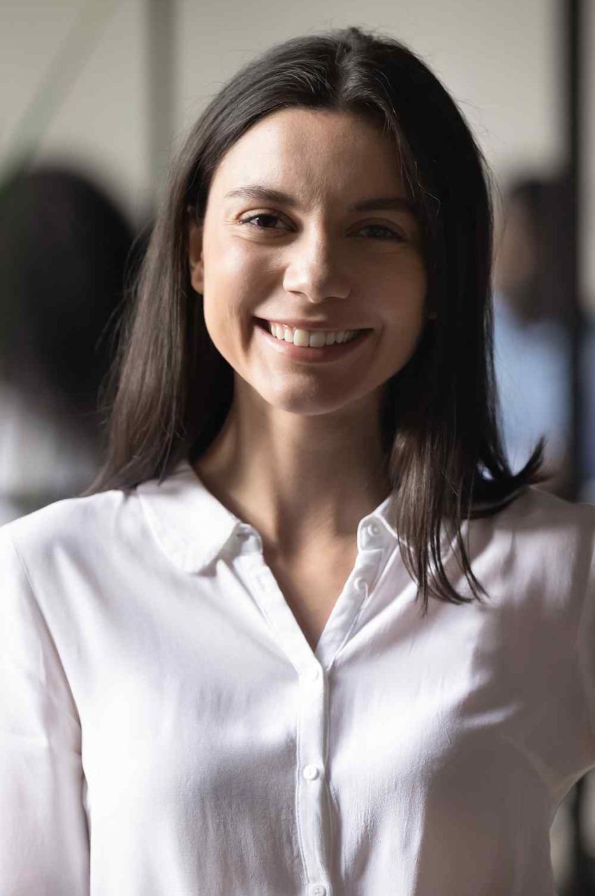 https://mavreli-paidiatros.gr/wp-content/uploads/2020/08/team_06-850x1280.jpg